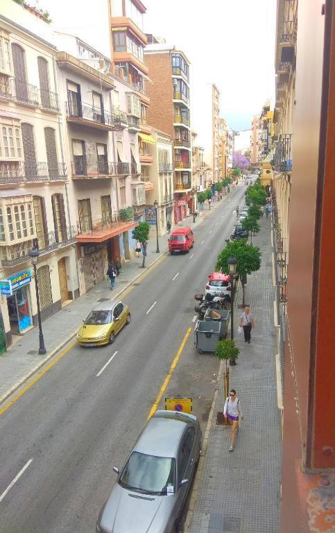 Plaza Merced Apartamentos Malaga Luaran gambar